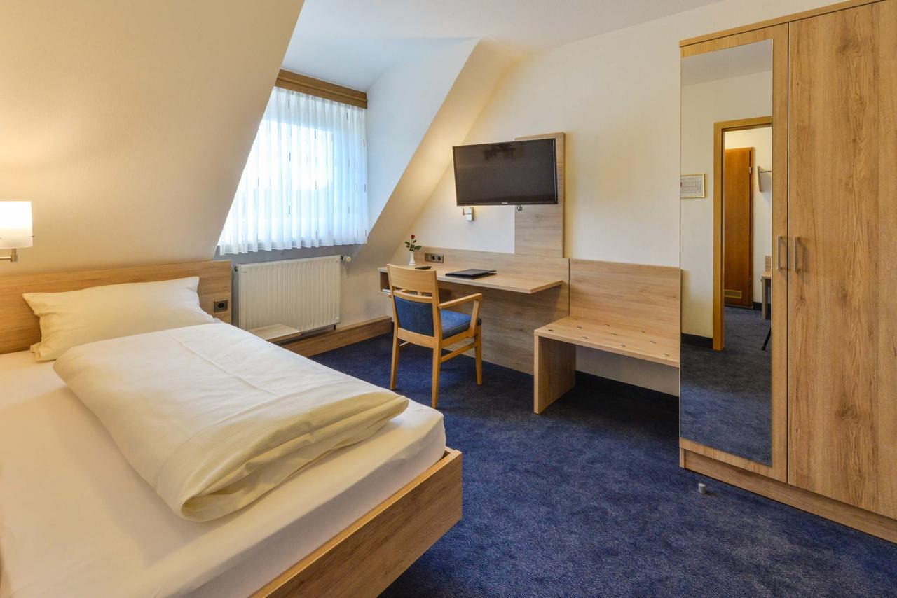 Hotel-Gasthof Rotes Ross Heroldsberg Eksteriør bilde